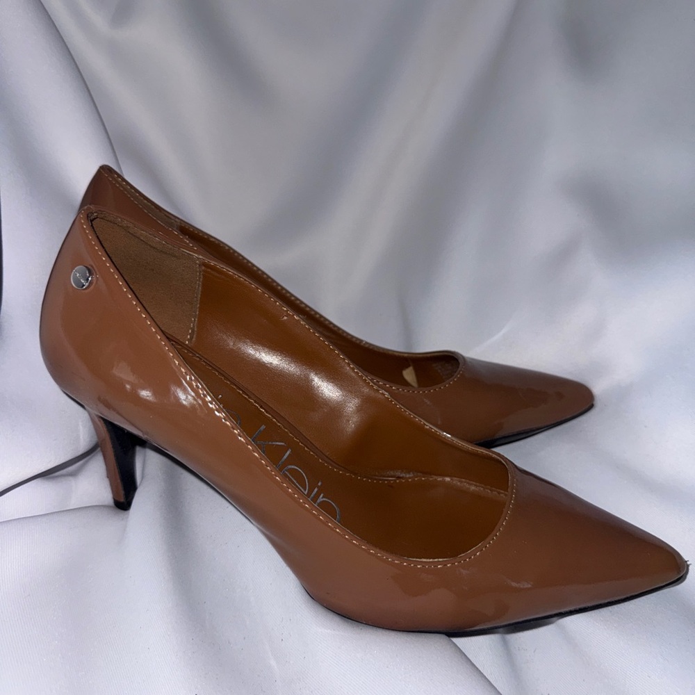 Calvin Klein Women's Tan Heels